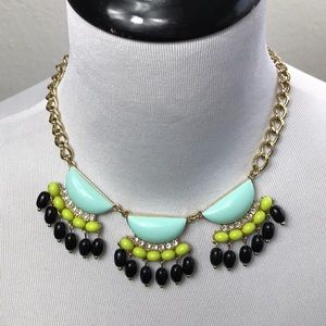 Short costume Jewelry Necklace